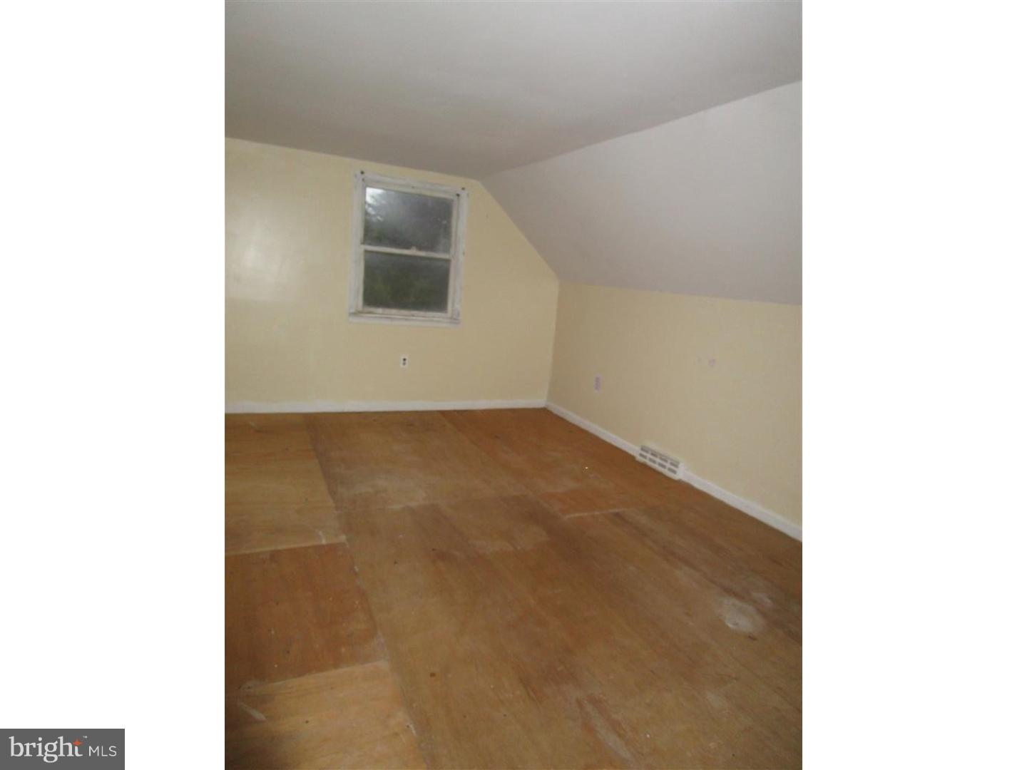 2419 Medford Road Atco, NJ 08004 - Photo 5 of 25 Gallery Image 5
