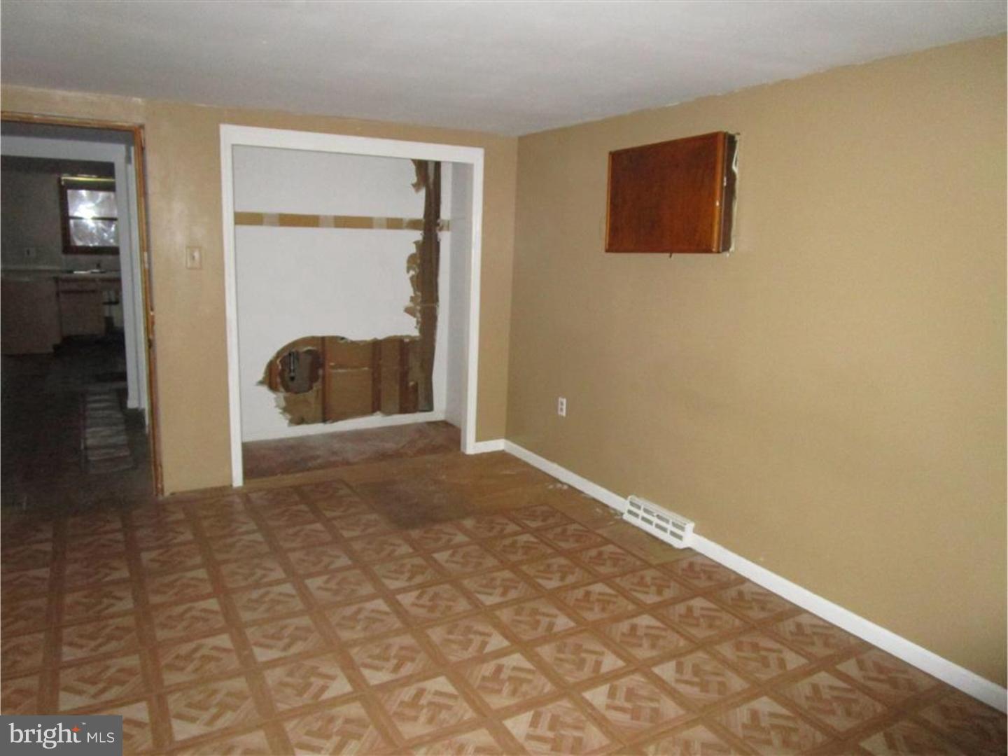 2419 Medford Road Atco, NJ 08004 - Photo 6 of 25 Gallery Image 6