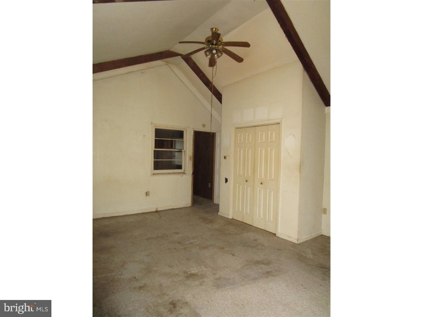 2419 Medford Road Atco, NJ 08004 - Photo 9 of 25 Gallery Image 9