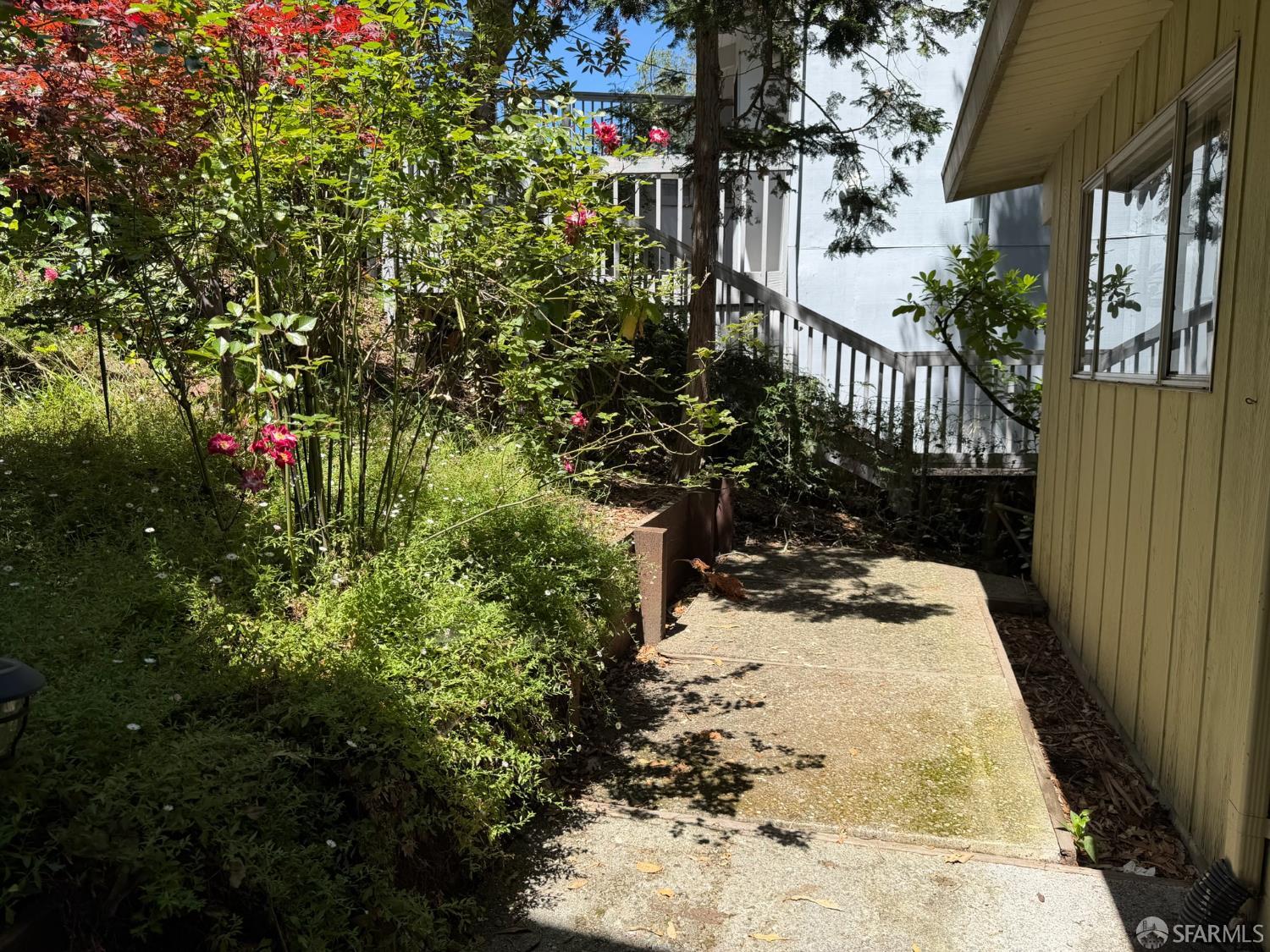 7101 Pinehaven Road Oakland, CA 94611 - Photo 39 of 45