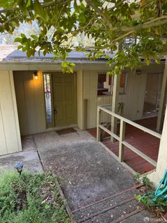 $895,000 | 7101 Pinehaven Road, Oakland, CA 94611