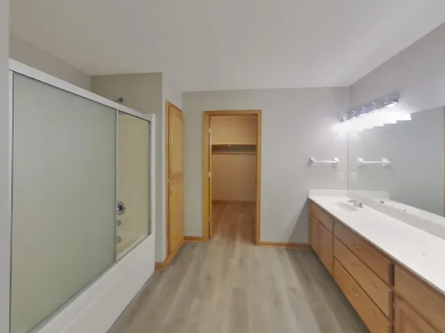 $2,199 | 3649 Kahler Drive Northeast, St. Michael, MN 55376