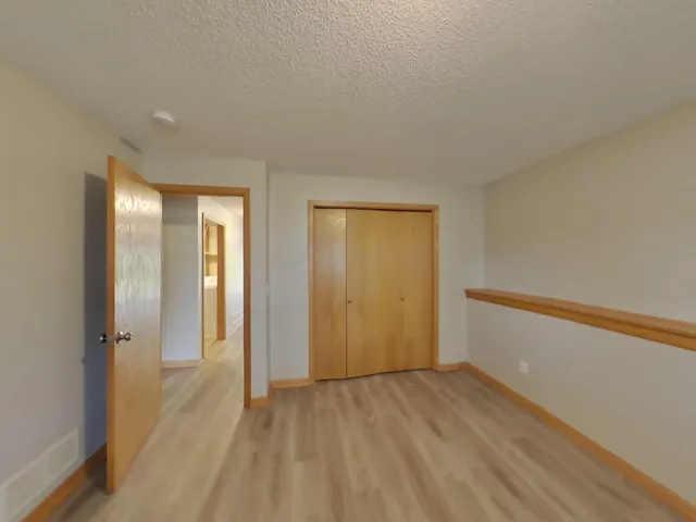 $2,199 | 3649 Kahler Drive Northeast, St. Michael, MN 55376