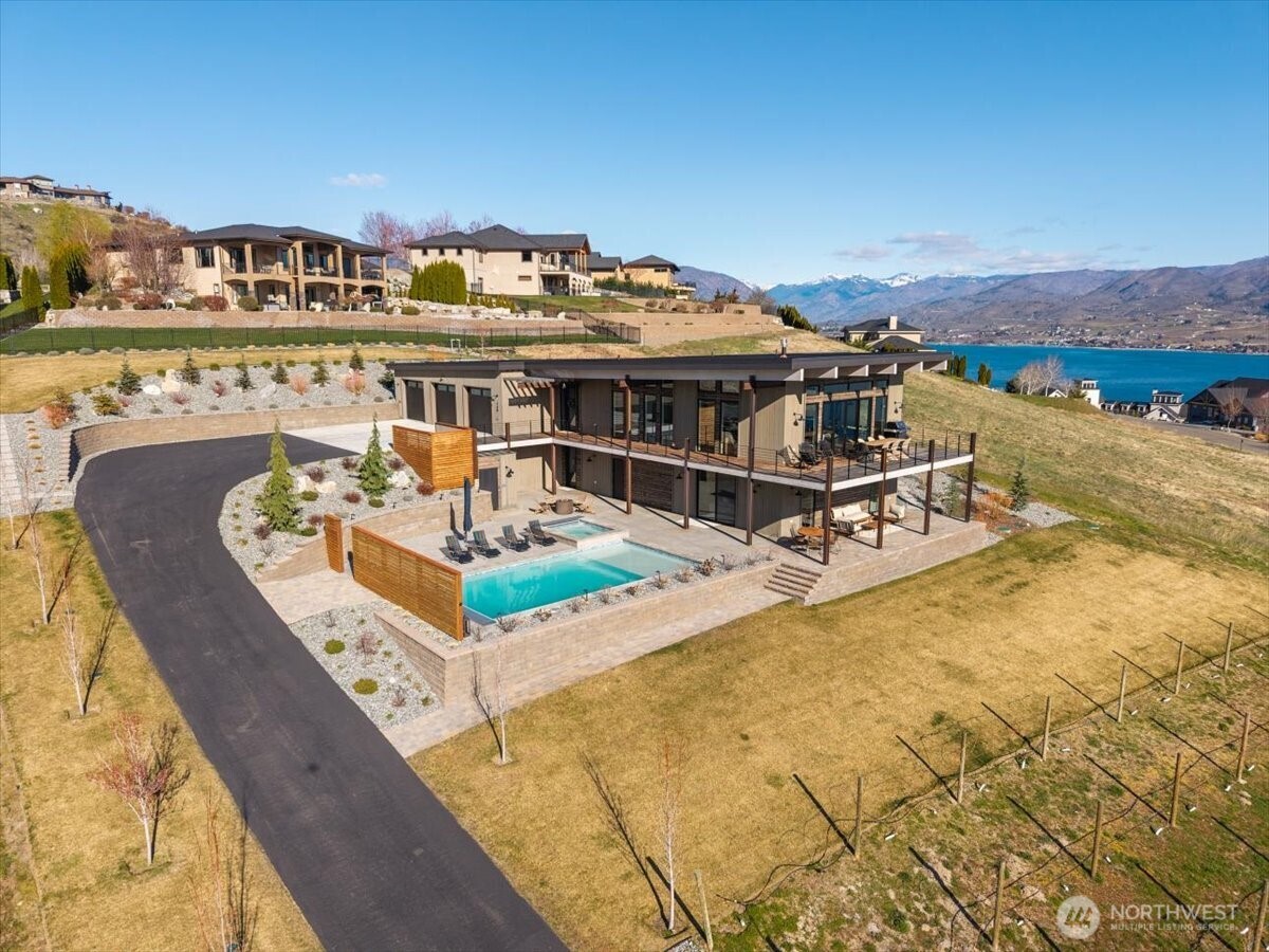 140 Clos Chevalle Road Chelan, WA 98816 - Photo 38 of 40