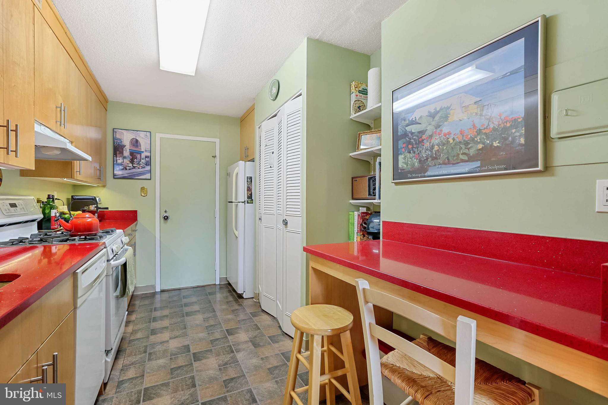 4401 Roland Avenue, Unit 302 Baltimore, MD 21210 - Photo 18 of 42