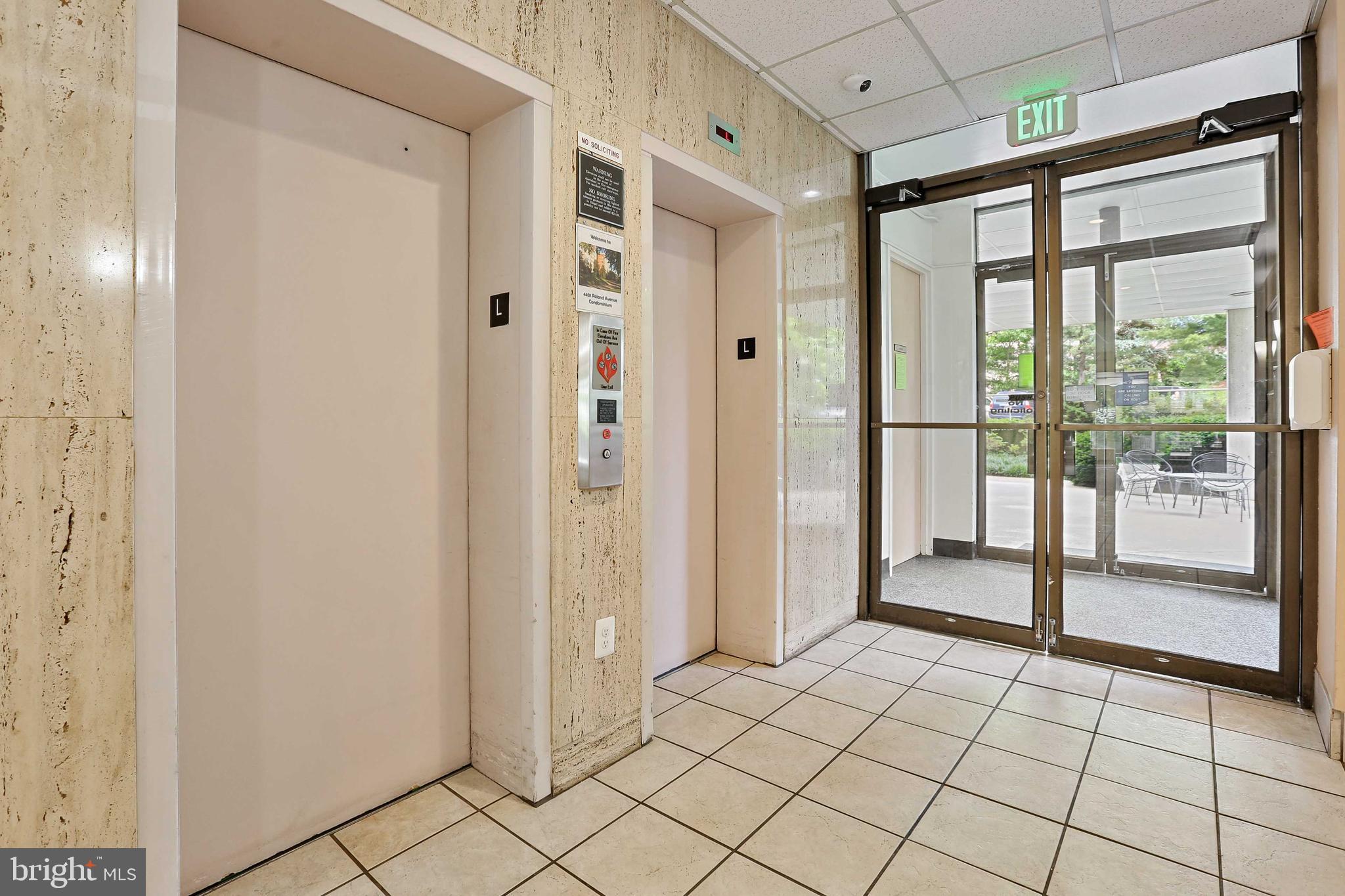 4401 Roland Avenue, Unit 302 Baltimore, MD 21210 - Photo 3 of 42