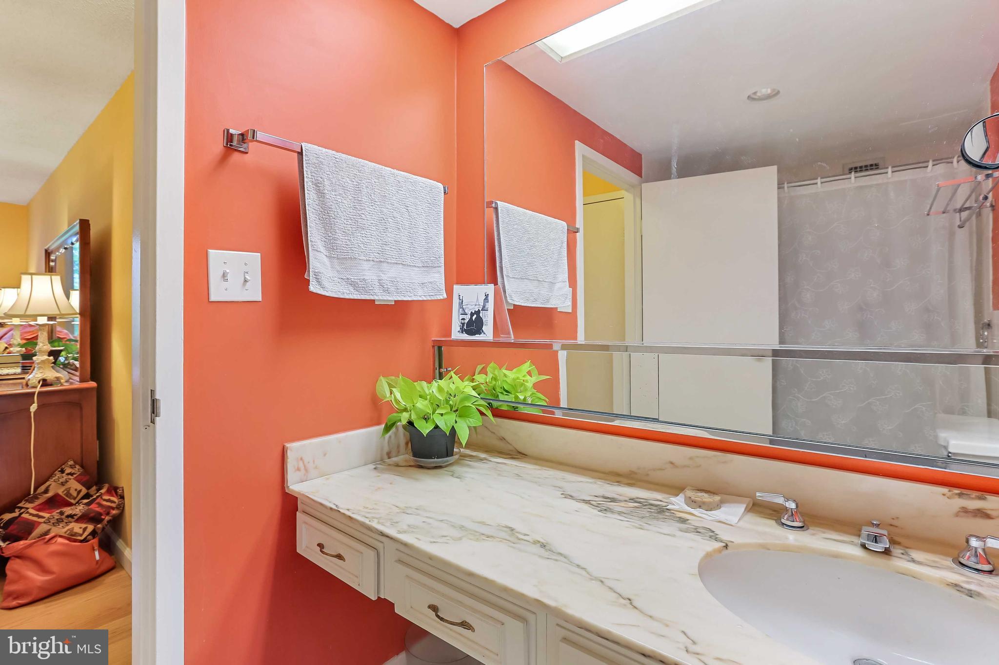 4401 Roland Avenue, Unit 302 Baltimore, MD 21210 - Photo 34 of 42