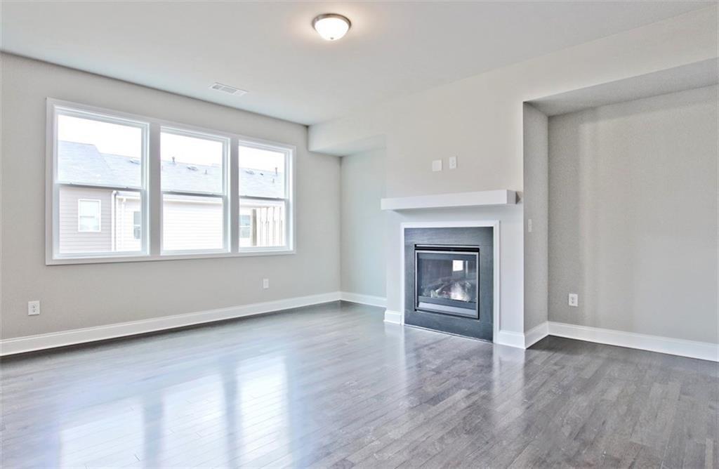 5536 Cascade Run Atlanta, GA 30336 - Photo 1 of 1 Gallery Image 1