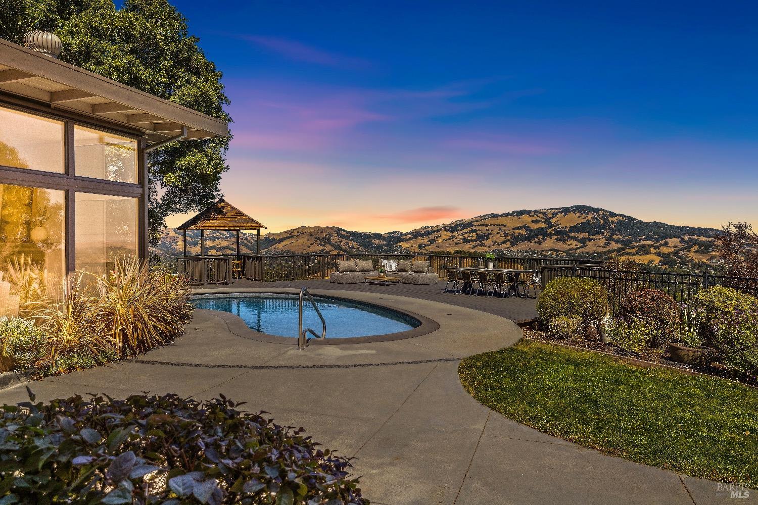a view of houses with outdoor space