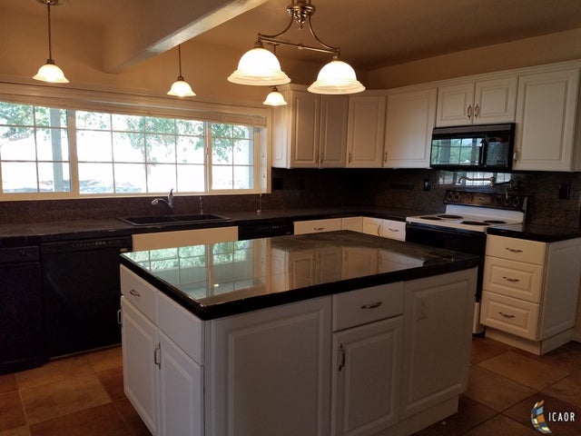 325 Webster Road Brawley, CA 92227 - Photo 5 of 16 Gallery Image 5