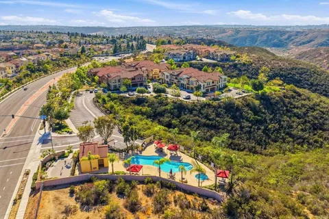 $895,000 | 11130 Taloncrest Way, Unit 19, San Diego, CA 92126