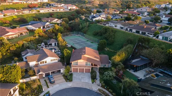 $6,995,000 | 3625 Catamaran Drive, Corona del Mar, CA 92625