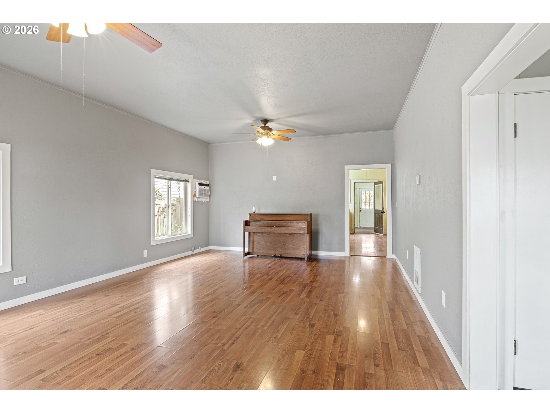 333 Madison Avenue Cottage Grove, OR 97424 - Photo 14 of 48