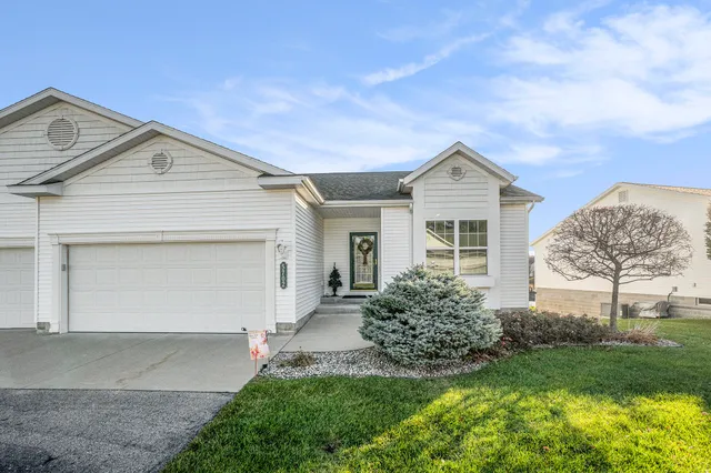 $380,000 | 5702 North Turning Leaf Way, Fruitport, MI 49415