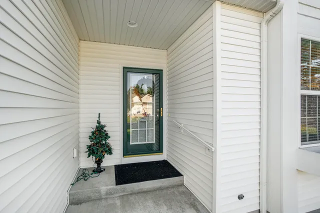 $380,000 | 5702 North Turning Leaf Way, Fruitport, MI 49415