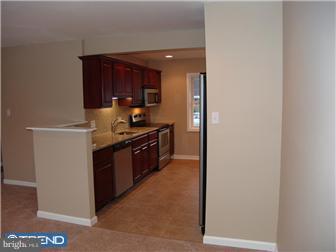 55 Iroquois Road Levittown, PA 19057 - Photo 4 of 12 Gallery Image 4
