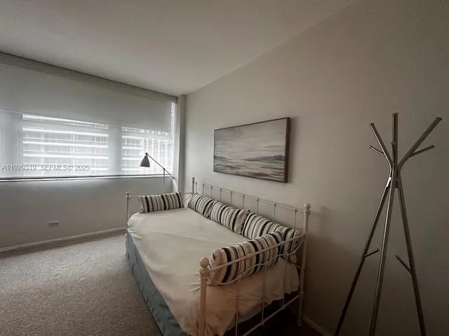 $3,250 | 5055 Collins Avenue, Unit 10F, Miami Beach, FL 33140