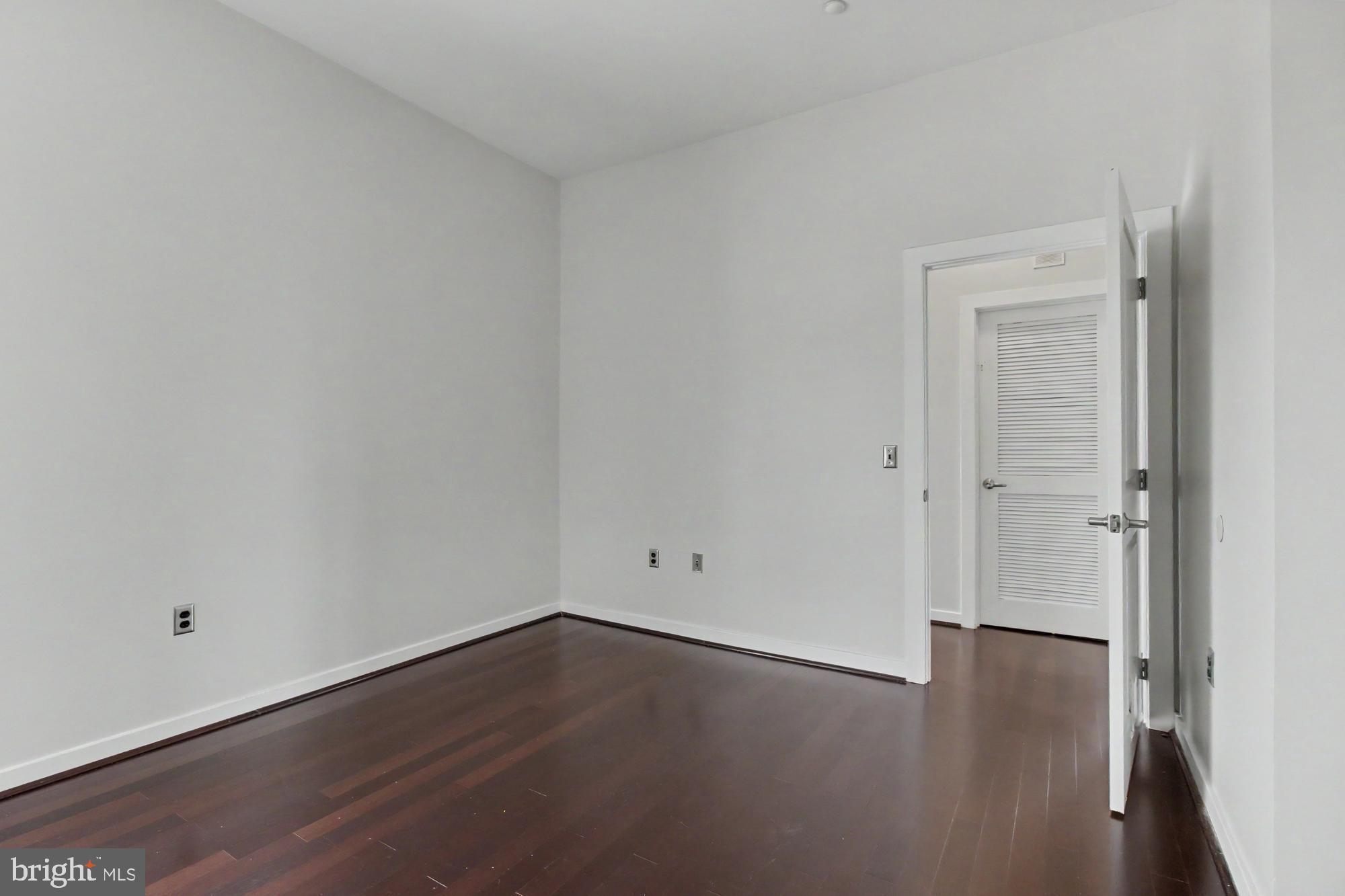 2007 Clipper Park Road, Unit 314 Baltimore, MD 21211 - Photo 24 of 41