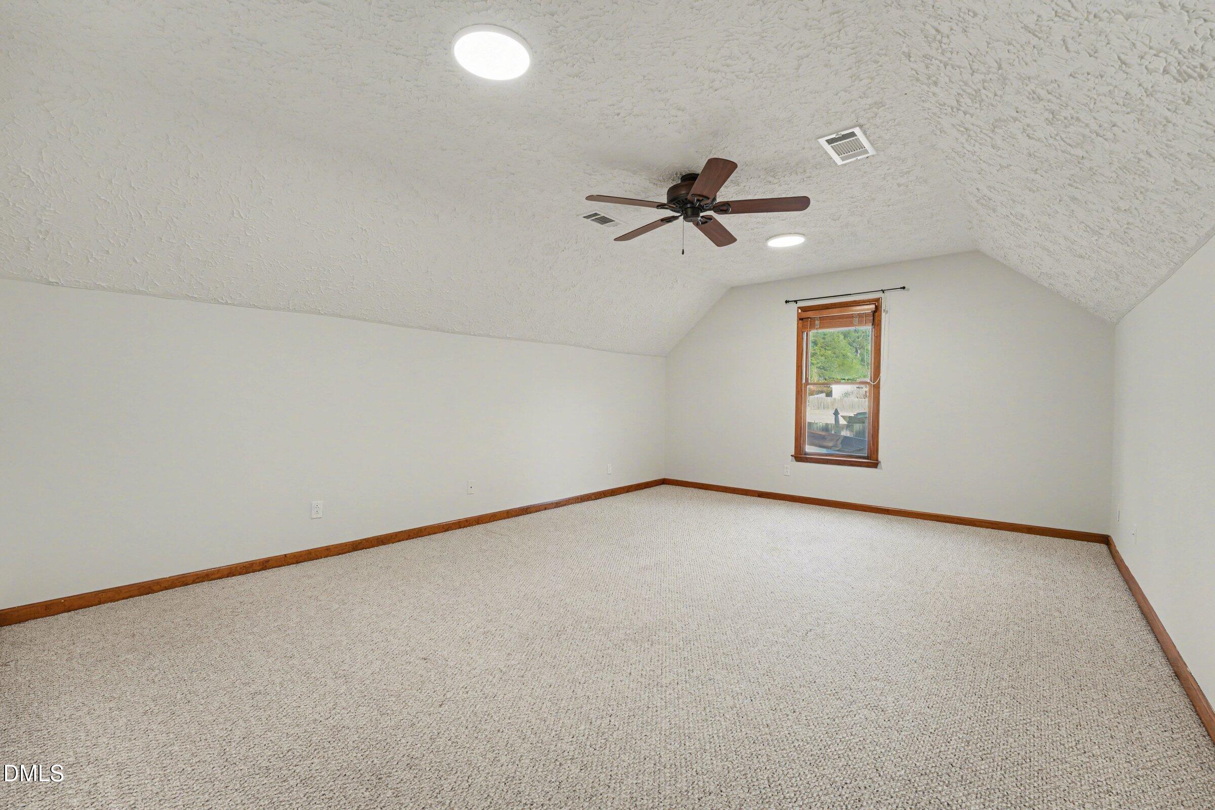 7613 Trappers Road Fayetteville, NC 28311 - Photo 31 of 40 027_file_8961