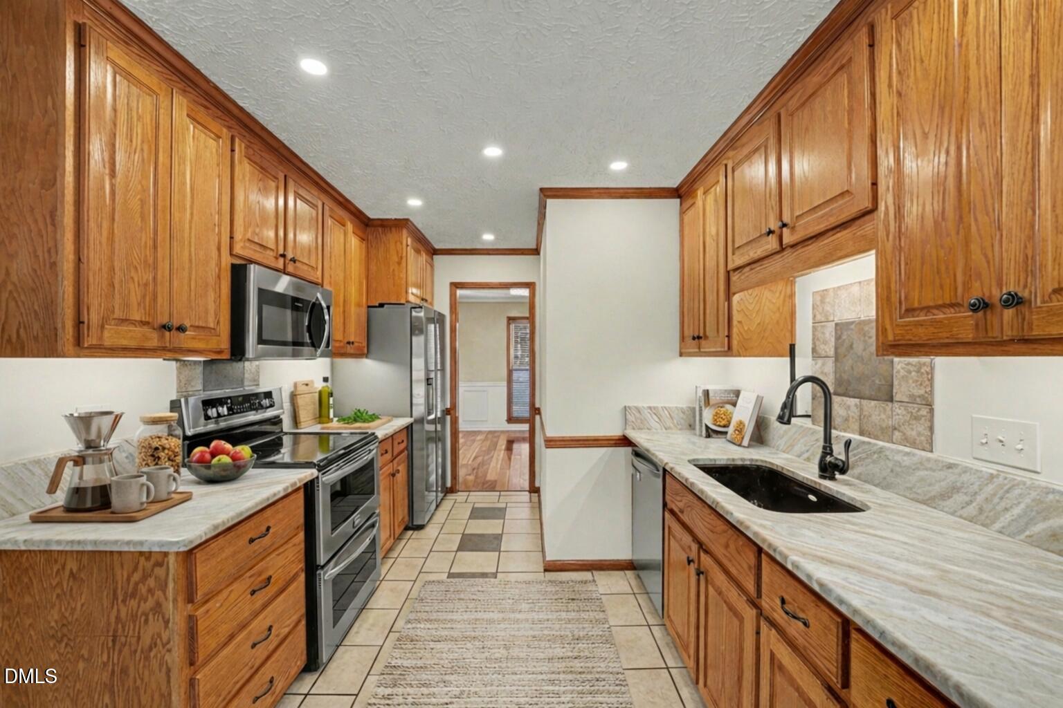 7613 Trappers Road Fayetteville, NC 28311 - Photo 5 of 40 Virtually Staged