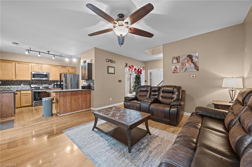 4328 Morning Ridge Lane Winston-Salem, NC 27101 - Photo 11 of 33