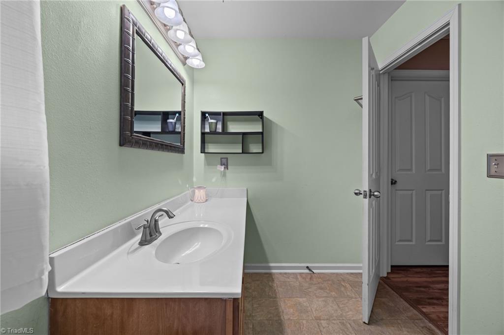 4328 Morning Ridge Lane Winston-Salem, NC 27101 - Photo 22 of 33