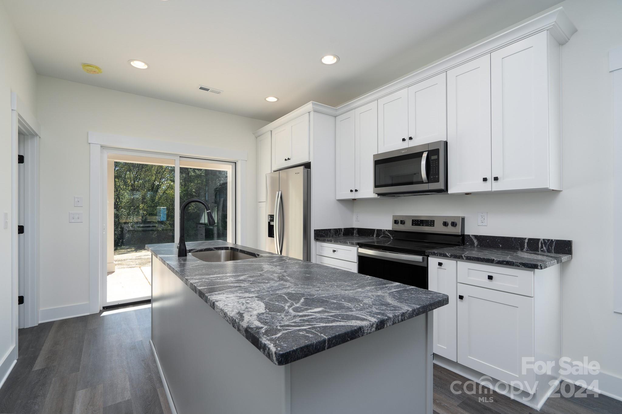 7072 Riverview Road Norwood, NC 28128 - Photo 5 of 28