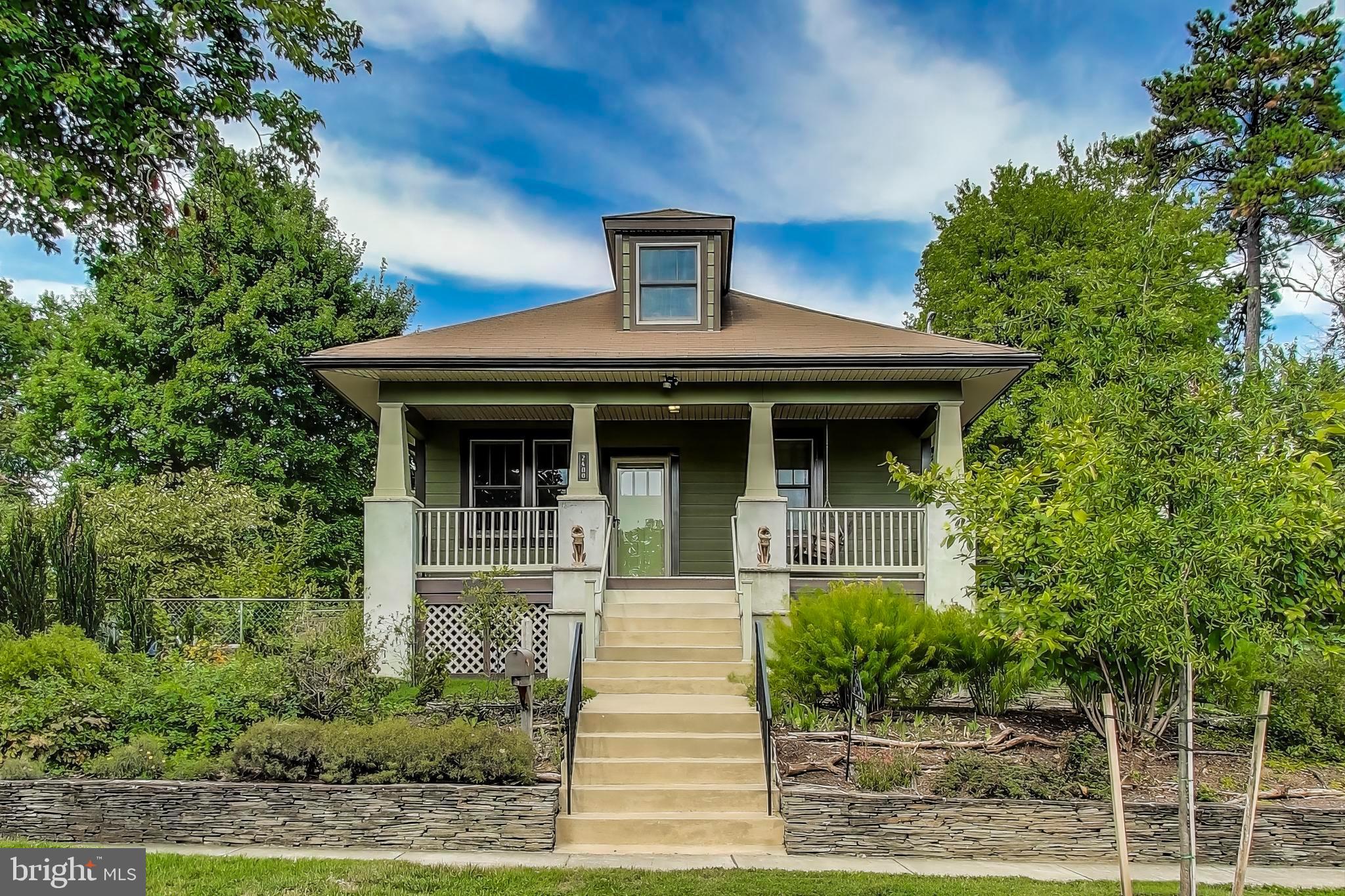 Craftsman-style bungalow on spacious 1/3 acre.
