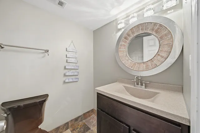 $2,300 | 15700 86th Avenue, Unit 104, Orland Park, IL 60462