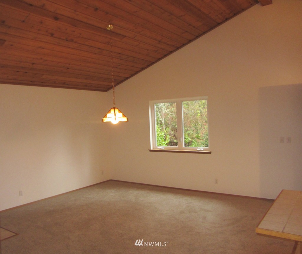 12445 Olympic View Road Northwest Silverdale, WA 98383 - Photo 5 of 10 Gallery Image 5
