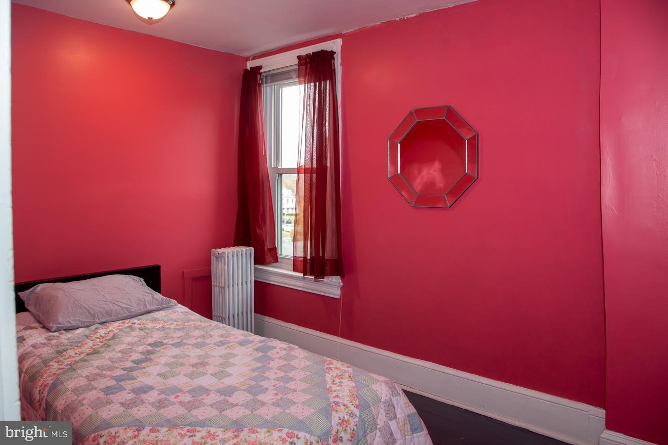 217 New Street Spring City, PA 19475 - Photo 23 of 45 2nd Bedroom