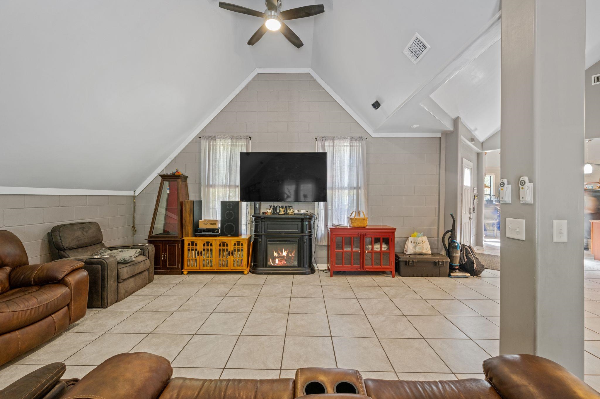 9618 Hildreth Drive Elberta, AL 36530 - Photo 7 of 39