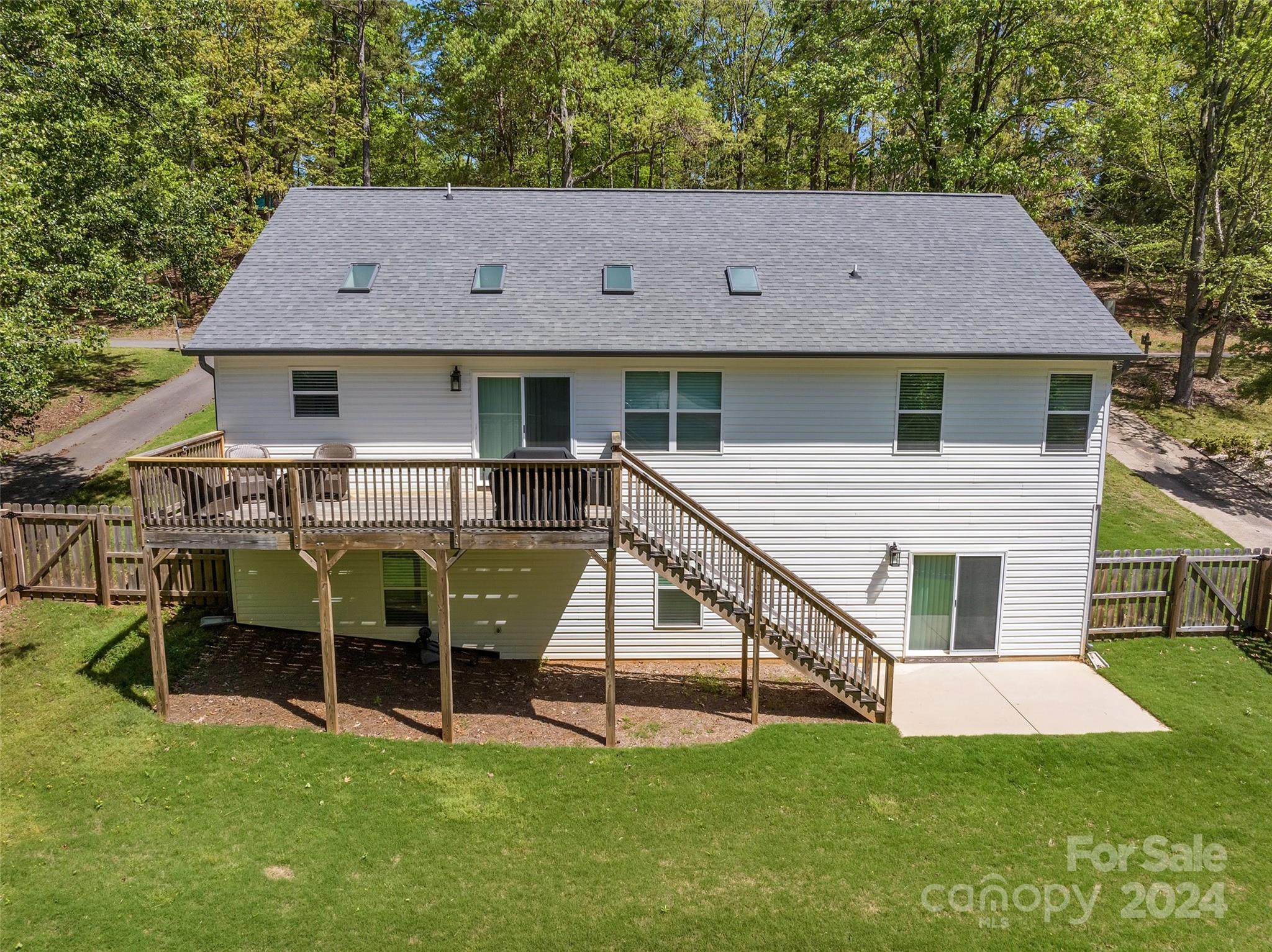 4156 Koala Circle Tega Cay, SC 29708 - Photo 34 of 41 Gallery Image 34