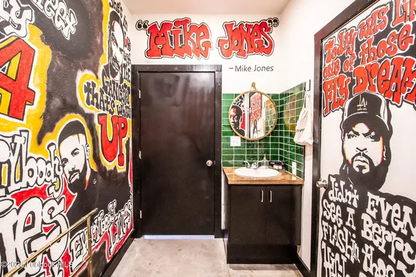 $665,000 | 902 Buddy Holly Avenue, Lubbock, TX 79401