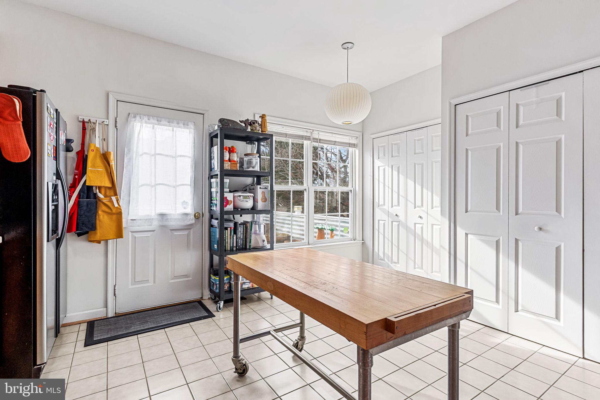 4248 Evans Chapel Road Baltimore, MD 21211 - Photo 18 of 34