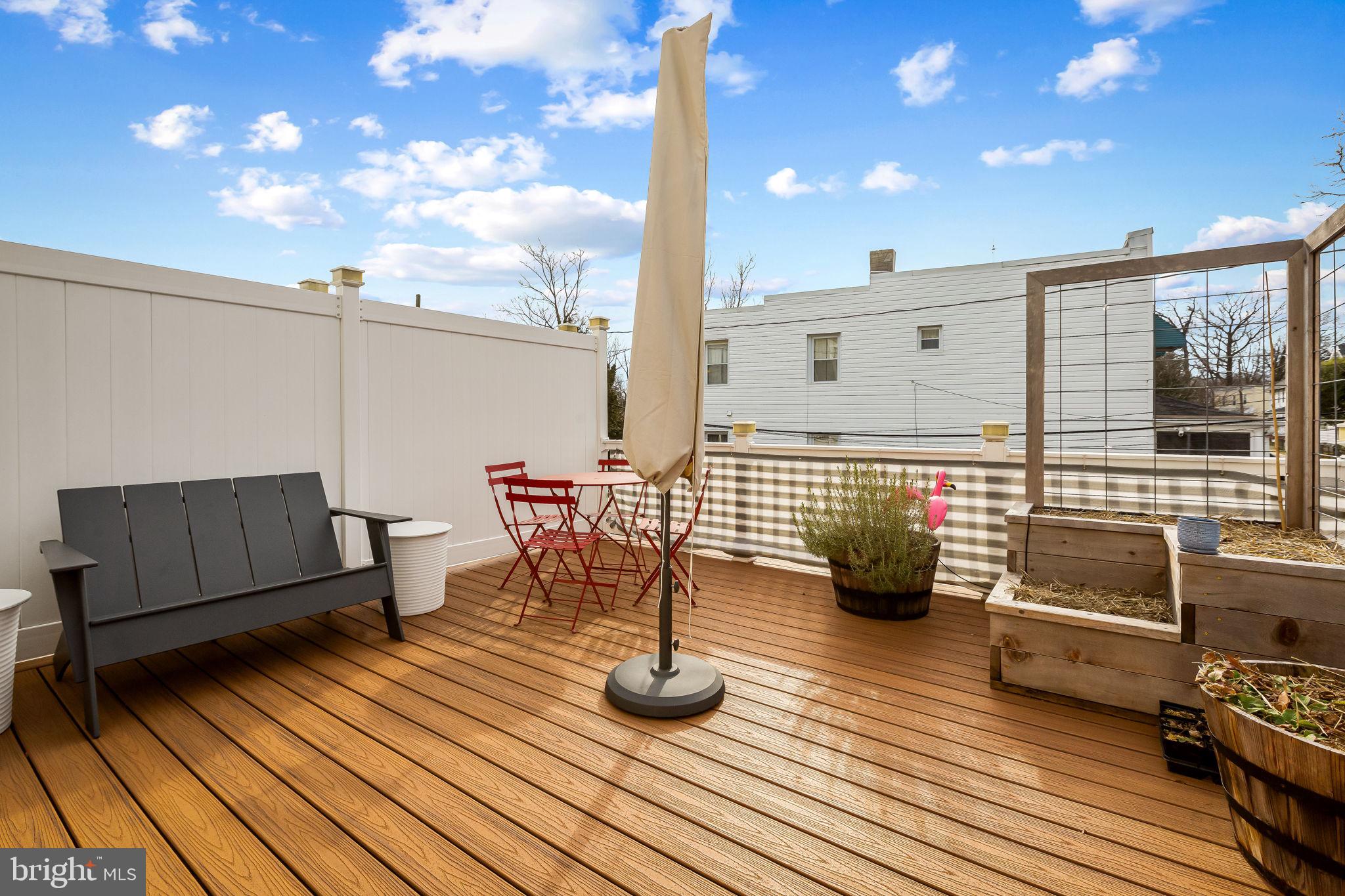 4248 Evans Chapel Road Baltimore, MD 21211 - Photo 21 of 34