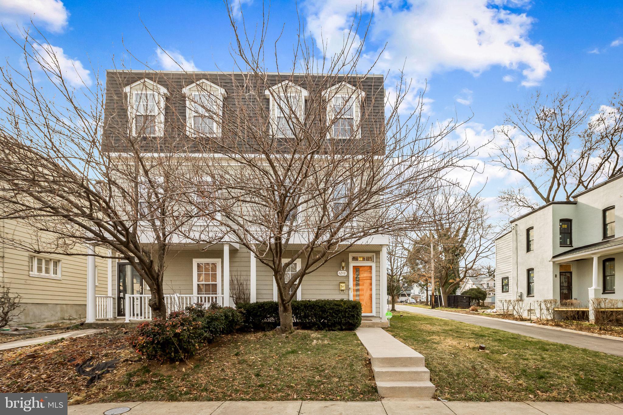 4248 Evans Chapel Road Baltimore, MD 21211 - Photo 4 of 34