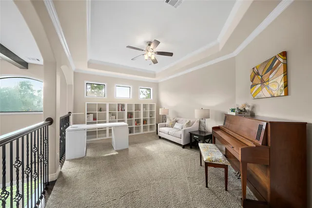 $819,000 | 121 Silverstone Lane, Shenandoah, TX 77384