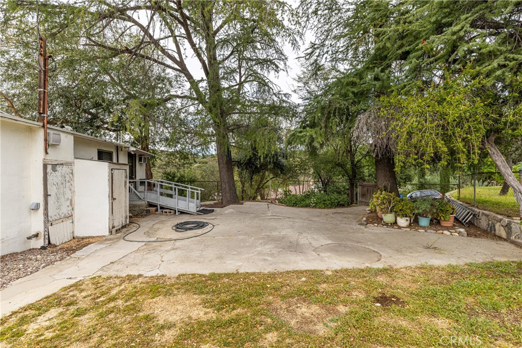 7444 Tranquil Drive Tujunga, CA 91042 - Photo 17 of 34 a view of a backyard with a patio
