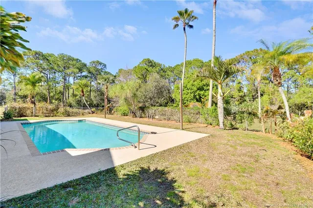 $949,900 | 10941 Southwest Hawkview Circle, Stuart, FL 34997
