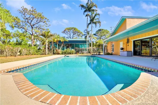 $949,900 | 10941 Southwest Hawkview Circle, Stuart, FL 34997