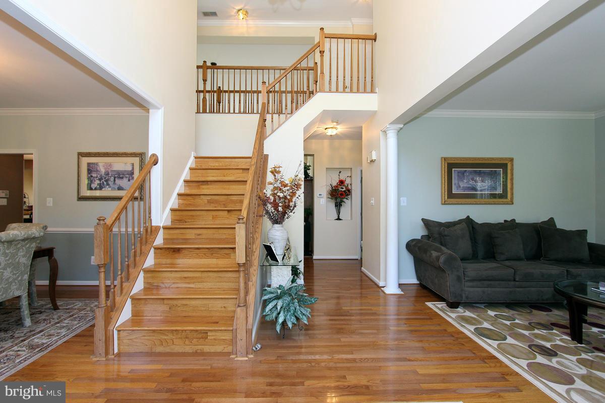 6721 Catskill Road Lorton, VA 22079 - Photo 4 of 22 Interior (General)
