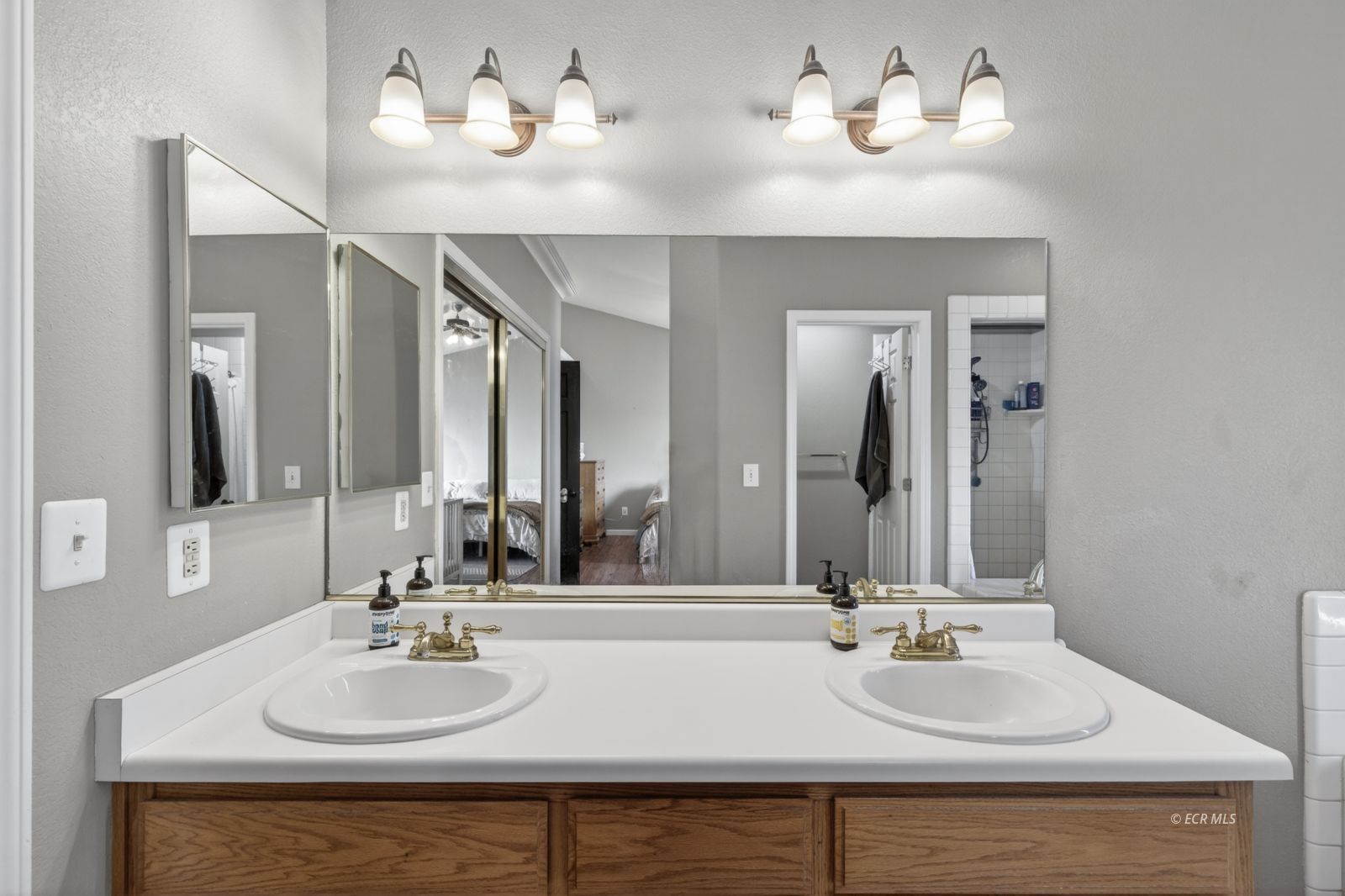 407 Flora Drive Spring Creek, NV 89815 - Photo 28 of 50