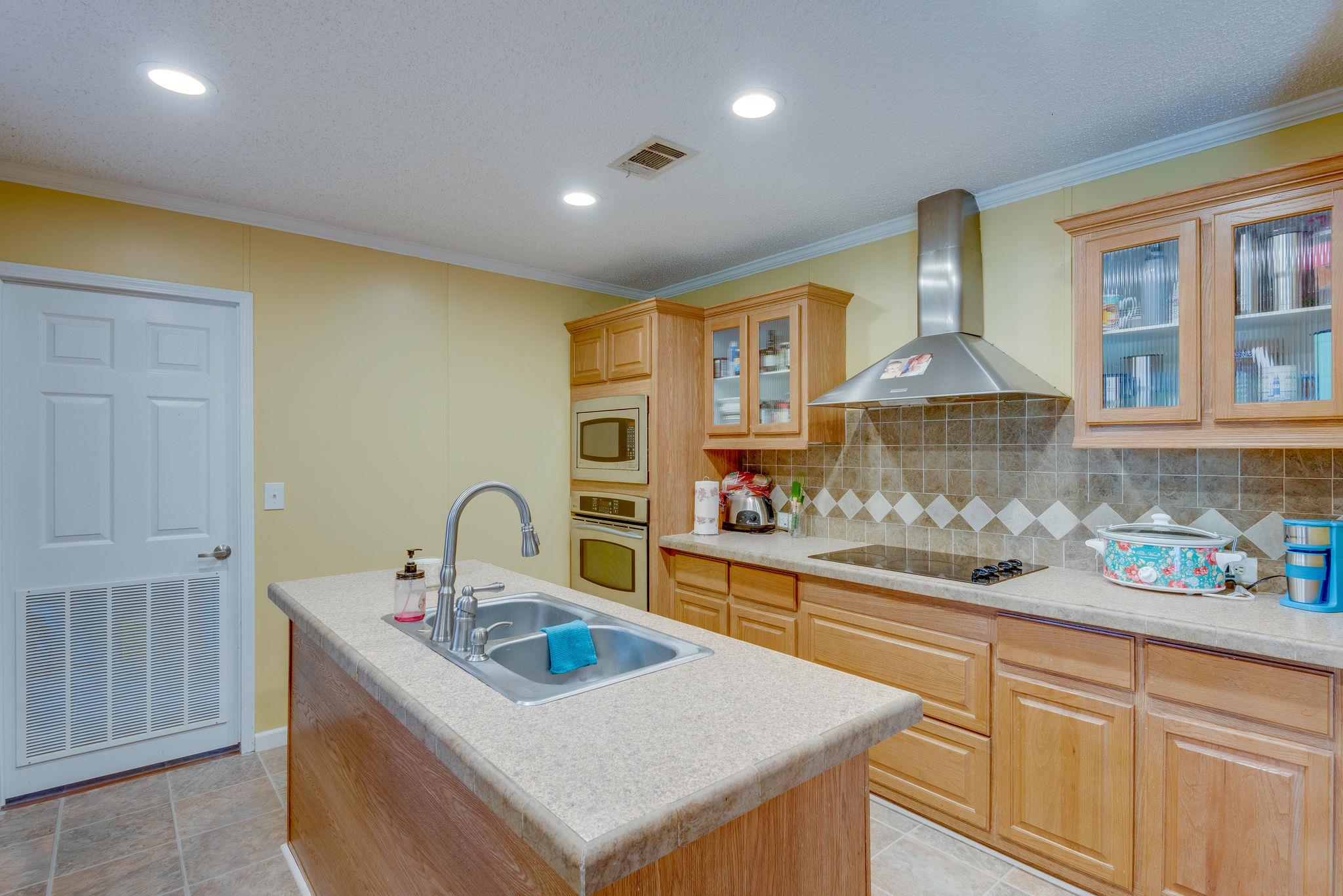 380 Howard Road White Bluff, TN 37187 - Photo 12 of 29 Gallery Image 12
