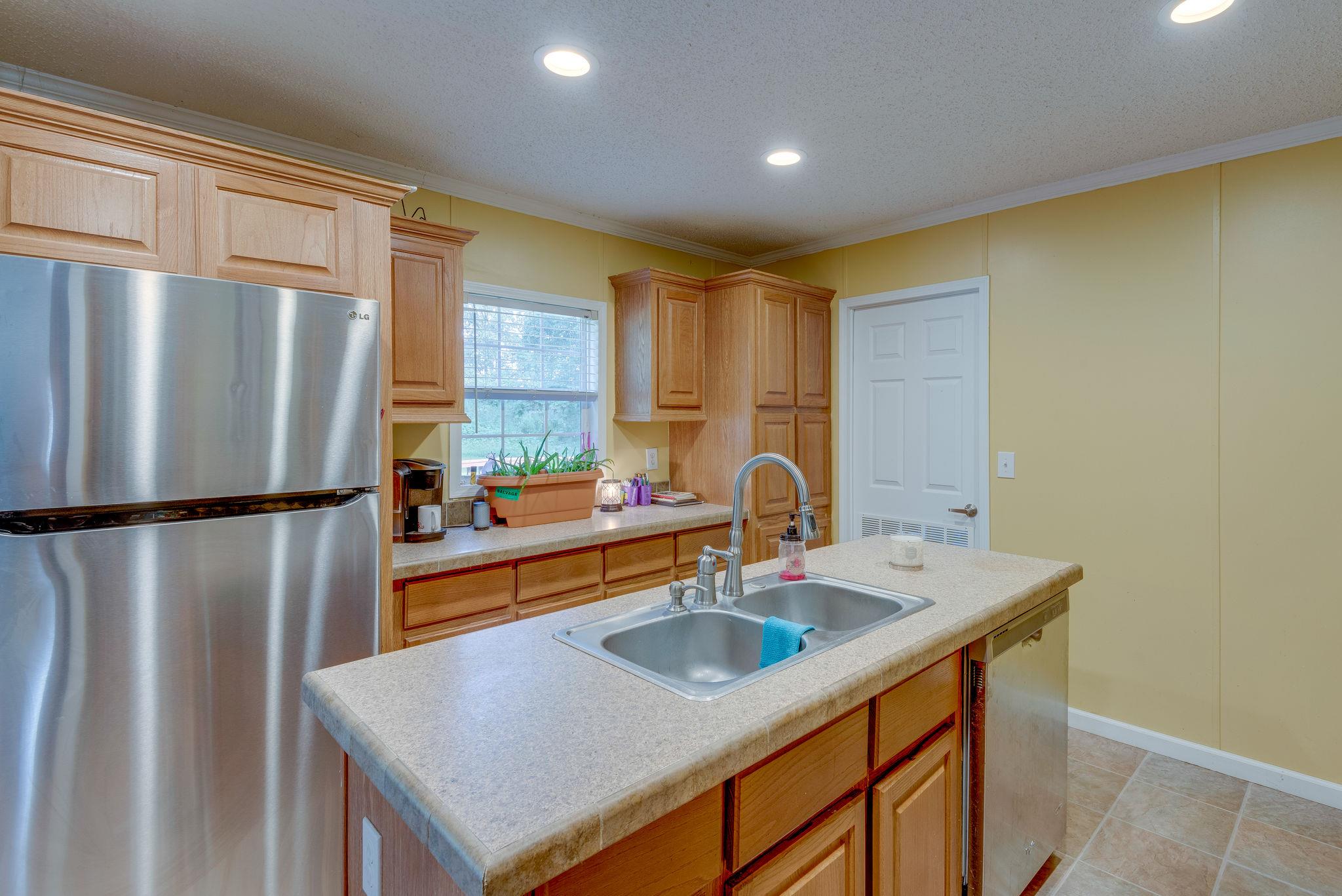 380 Howard Road White Bluff, TN 37187 - Photo 13 of 29 Gallery Image 13