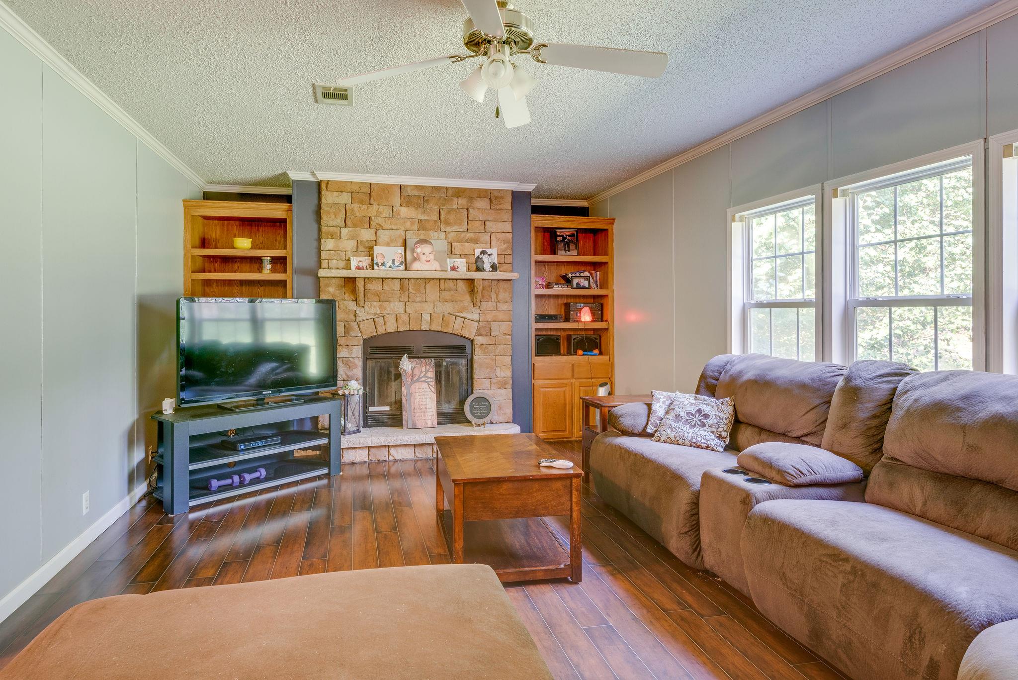 380 Howard Road White Bluff, TN 37187 - Photo 15 of 29 Gallery Image 15