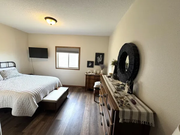 $287,000 | 224 25th Street Southeast, Willmar, MN 56201