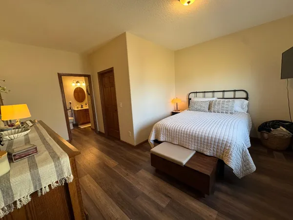 $287,000 | 224 25th Street Southeast, Willmar, MN 56201