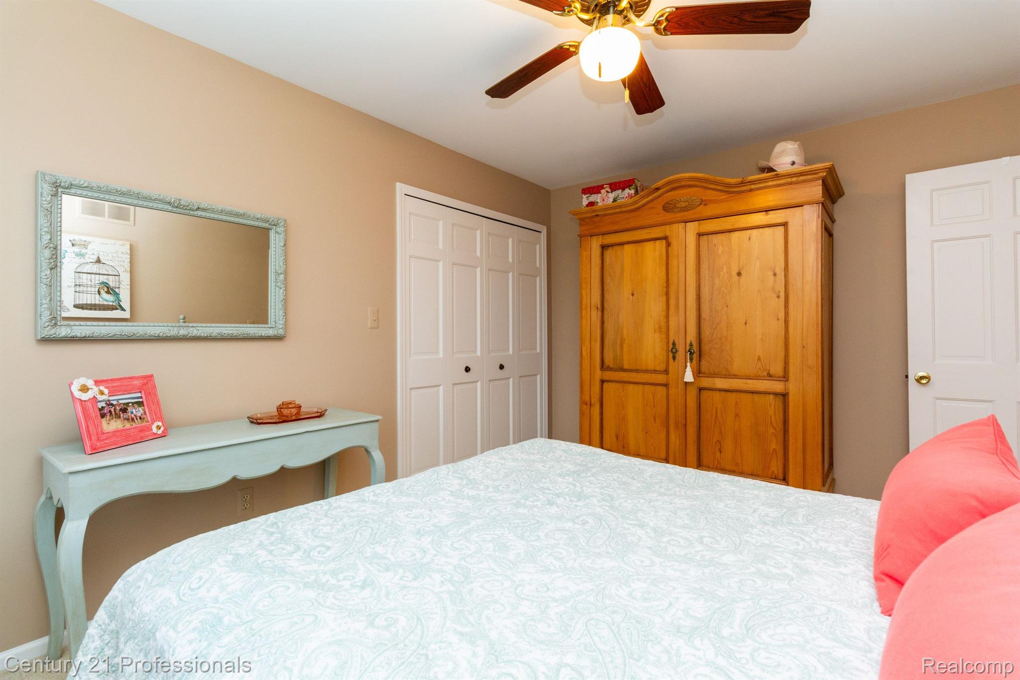 778 Lockmoore Court Rochester, MI 48307 - Photo 36 of 62 Gallery Image 36