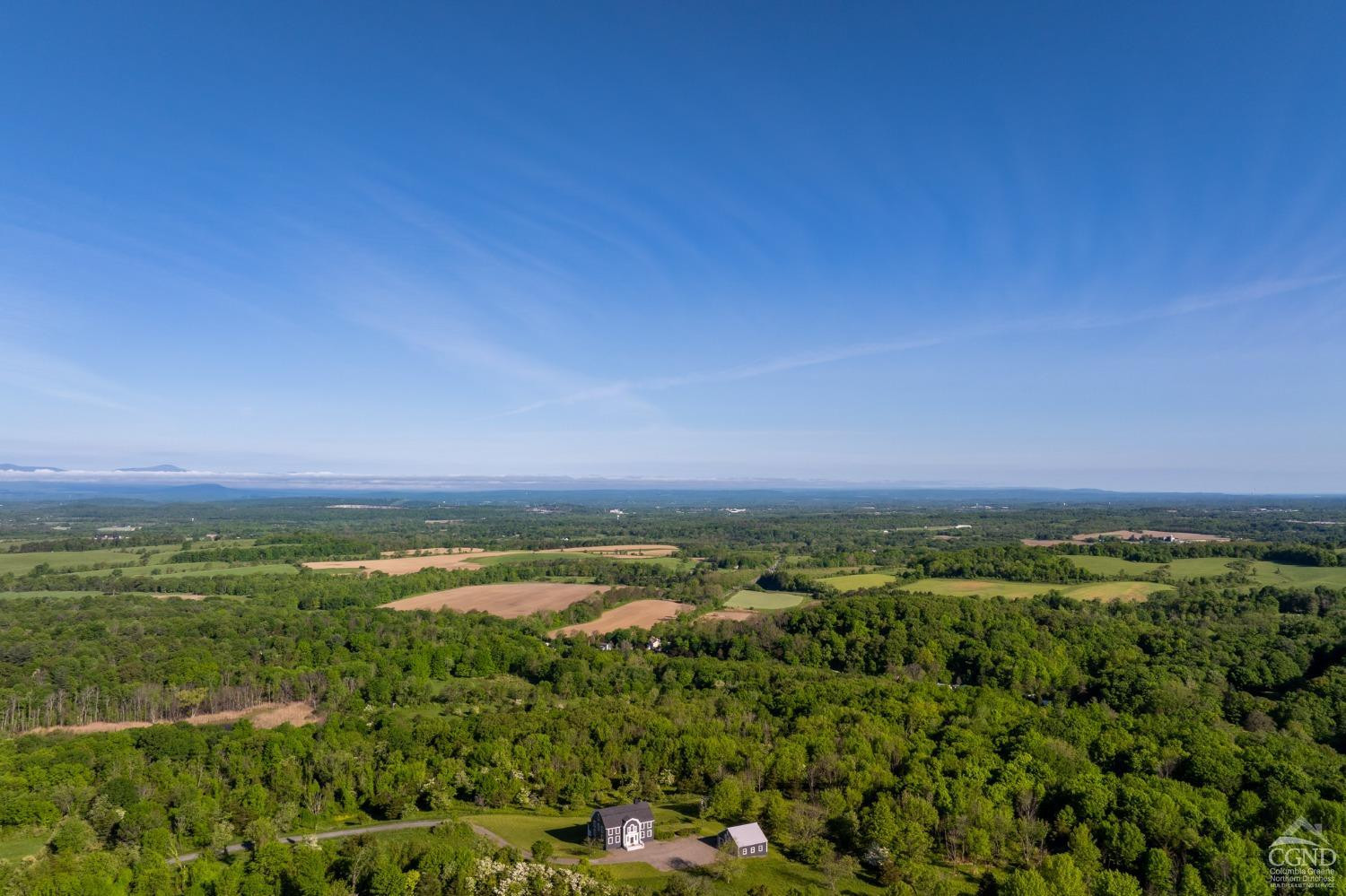 38 Miller Farm Road Claverack, NY 12413 - Photo 36 of 37 a view of a field with an ocean